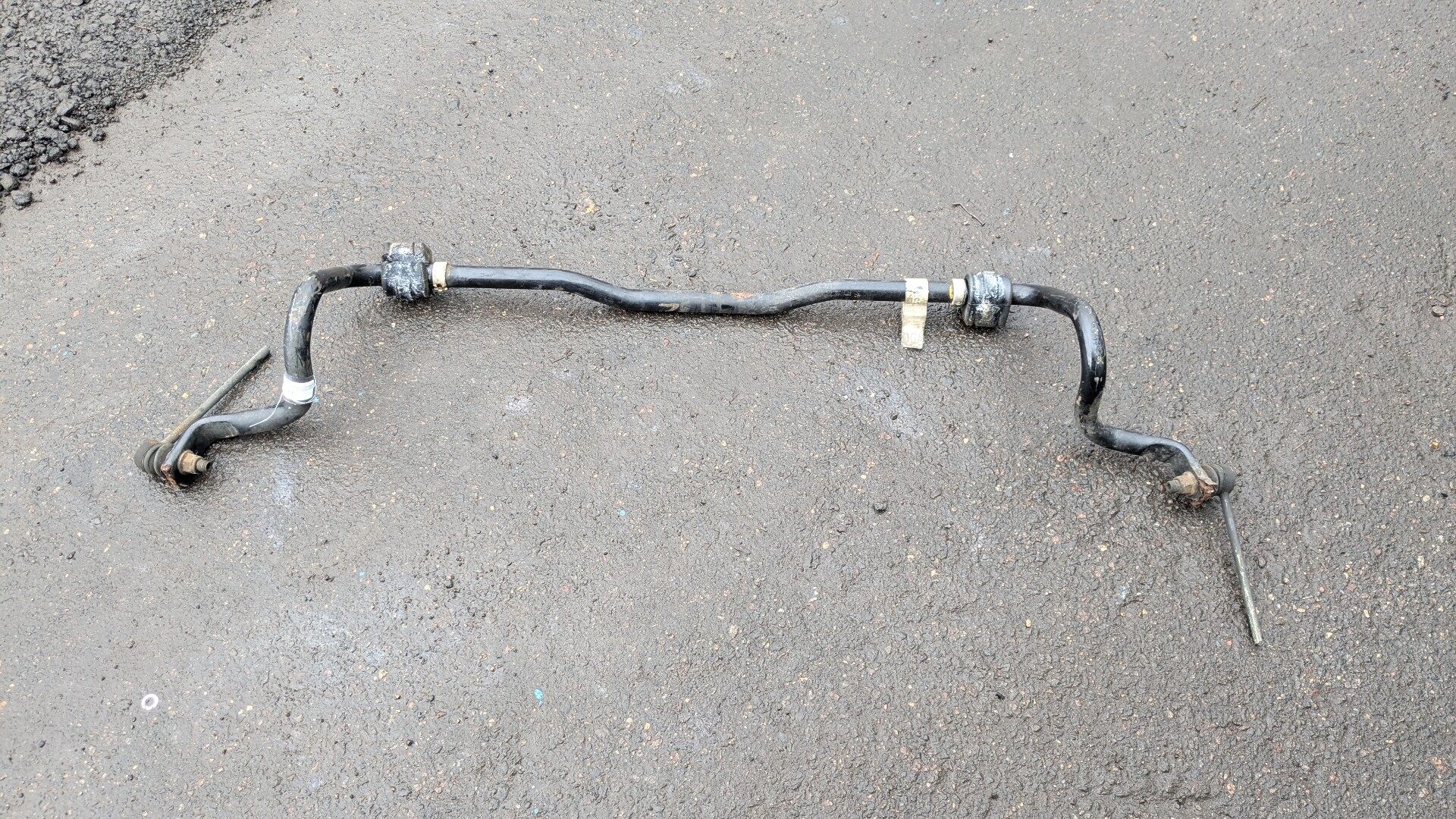 Стабилизатор передний