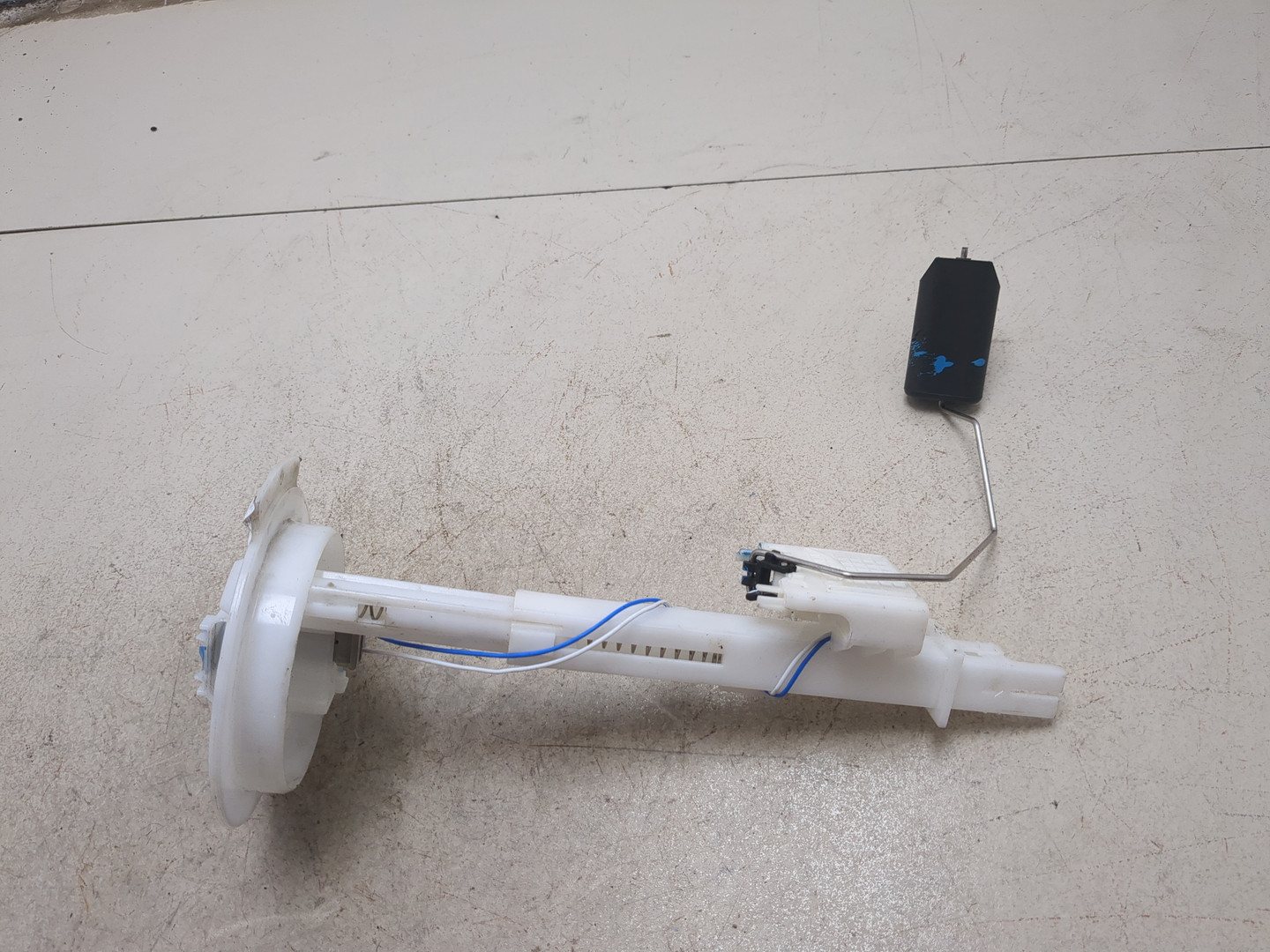 Датчик уровня топлива