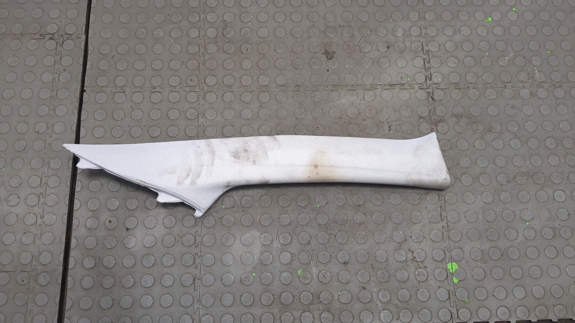 Обшивка стойки