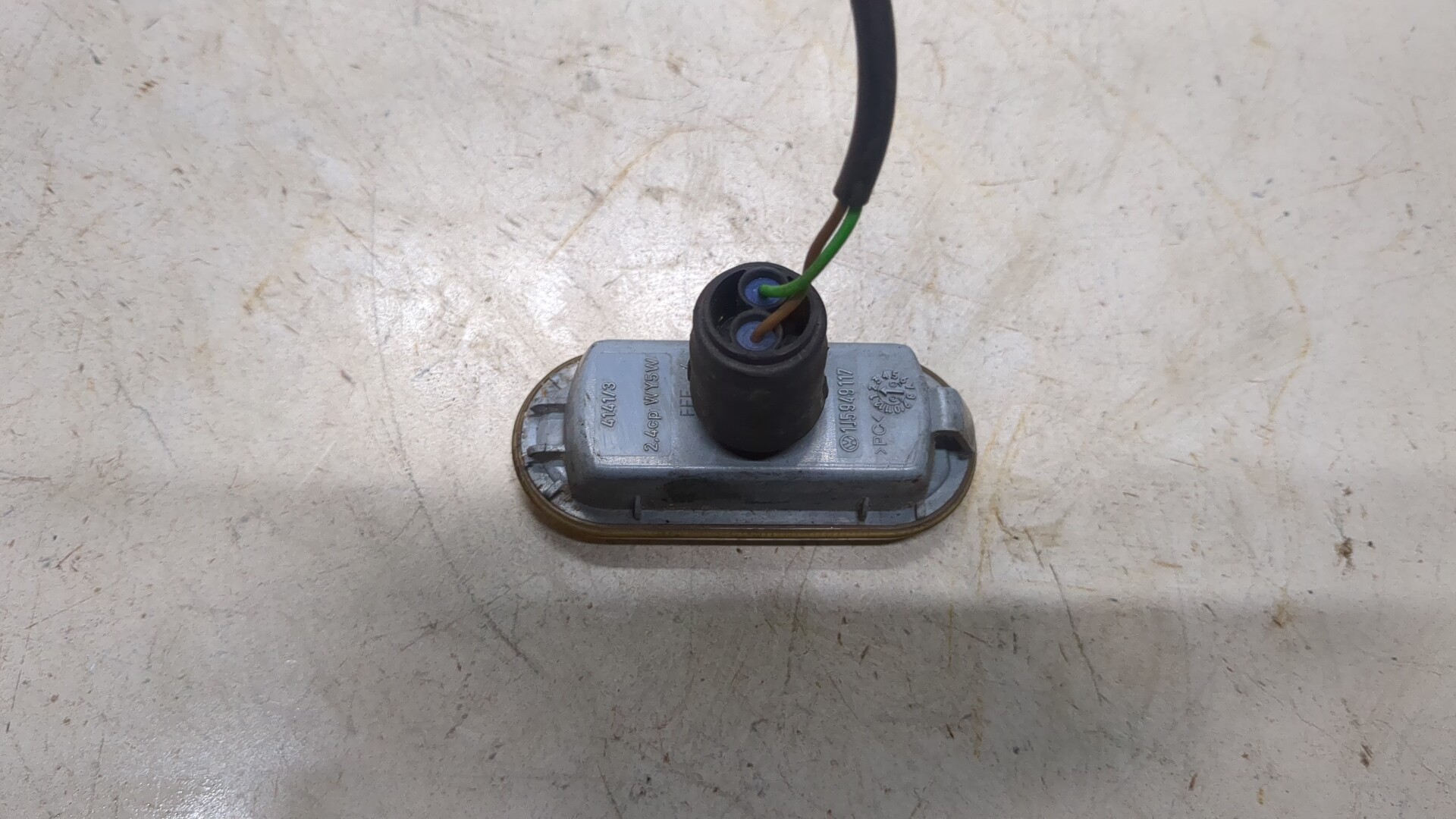 Указатель поворота левый