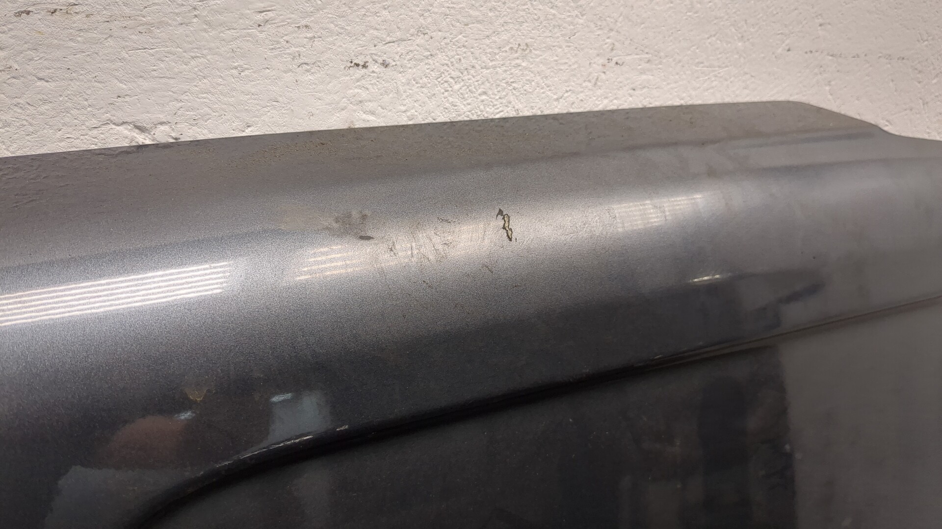 Дверь багажника левая