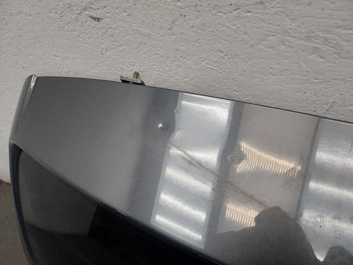 Дверь багажника