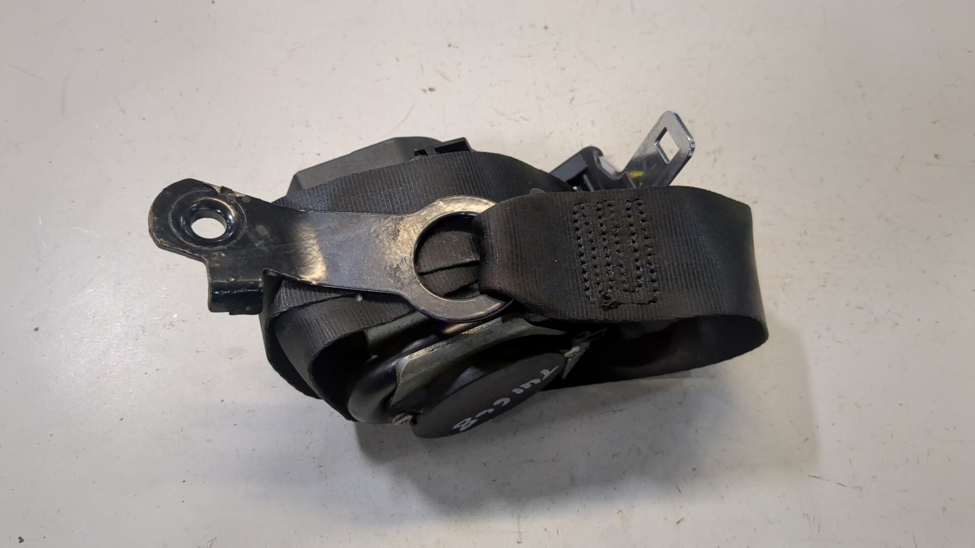 Ремень безопасности