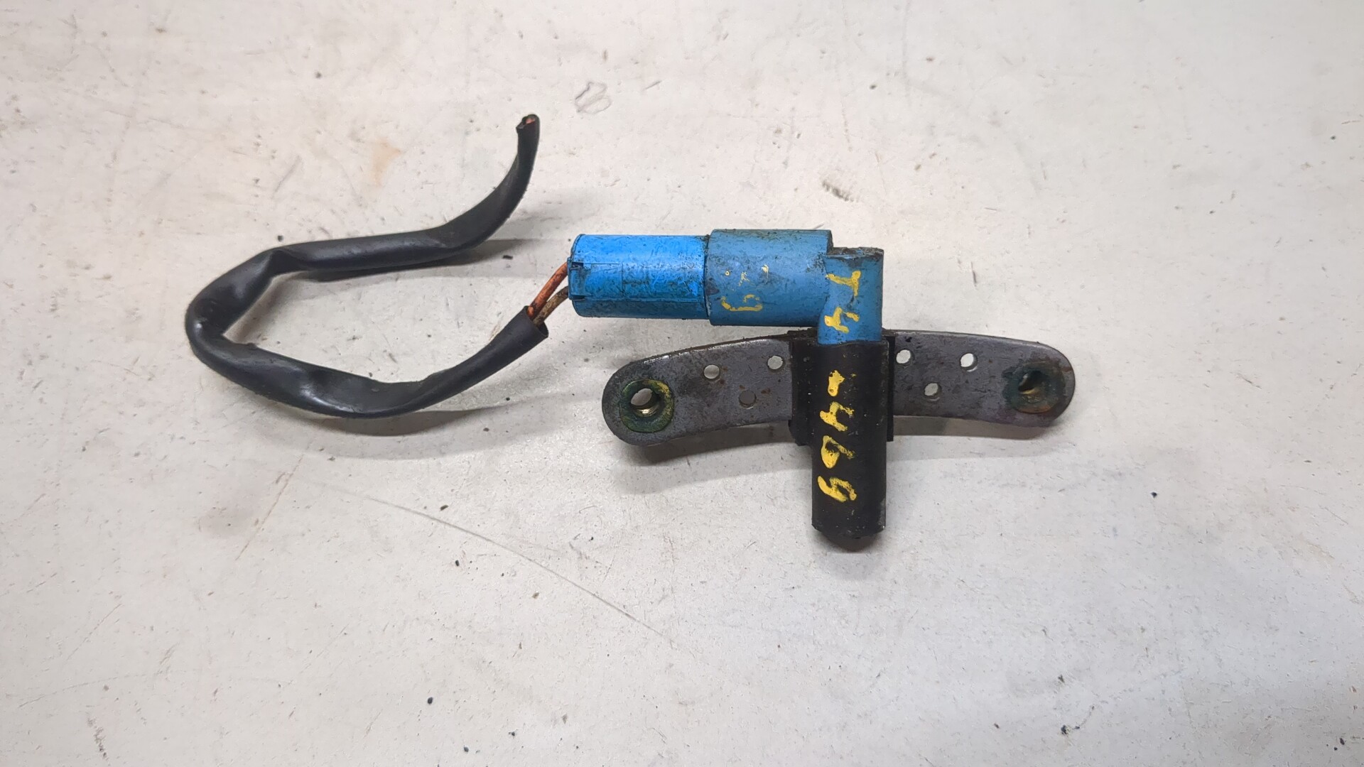 Датчик положения коленвала