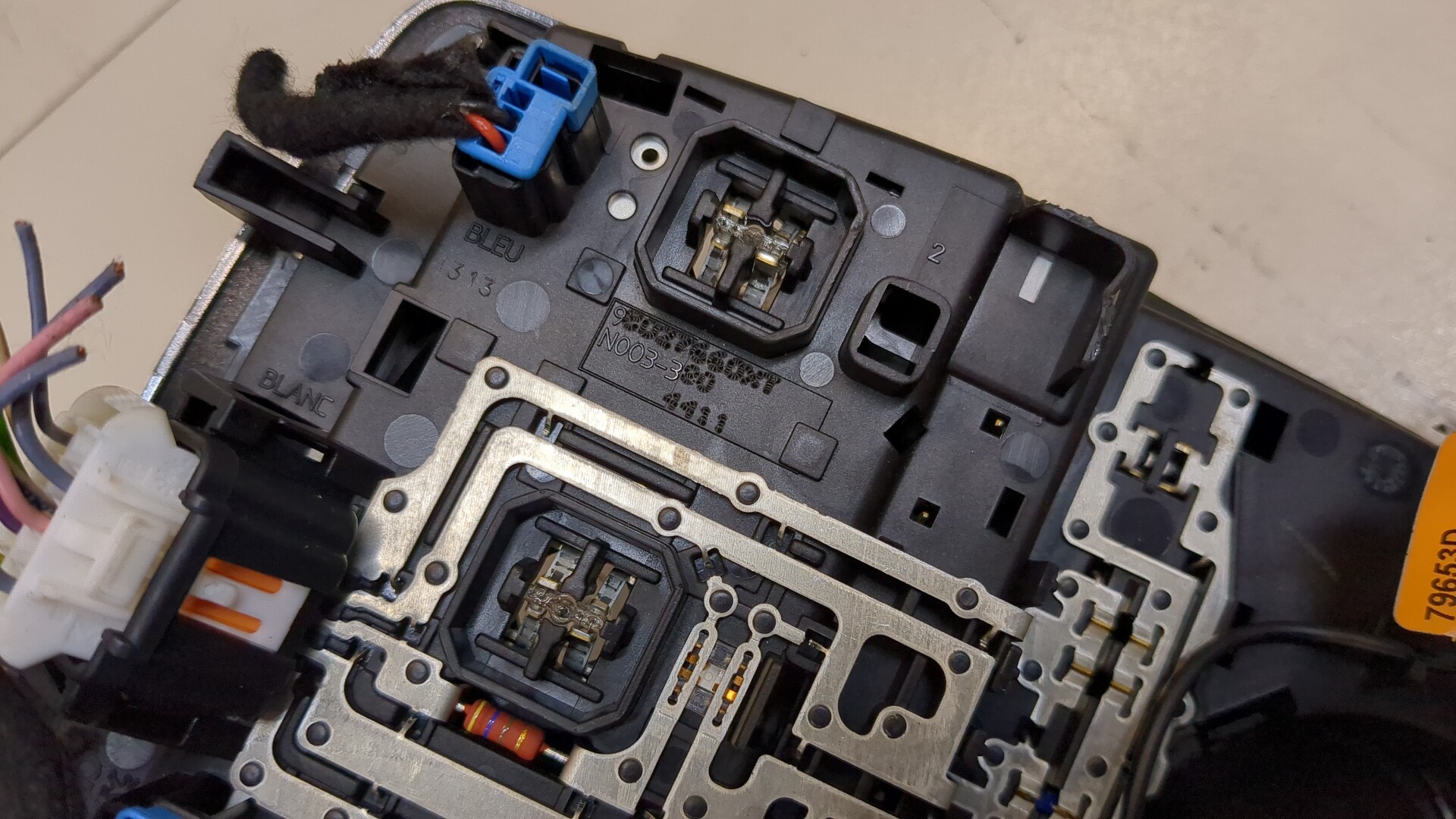 Плафон салонный