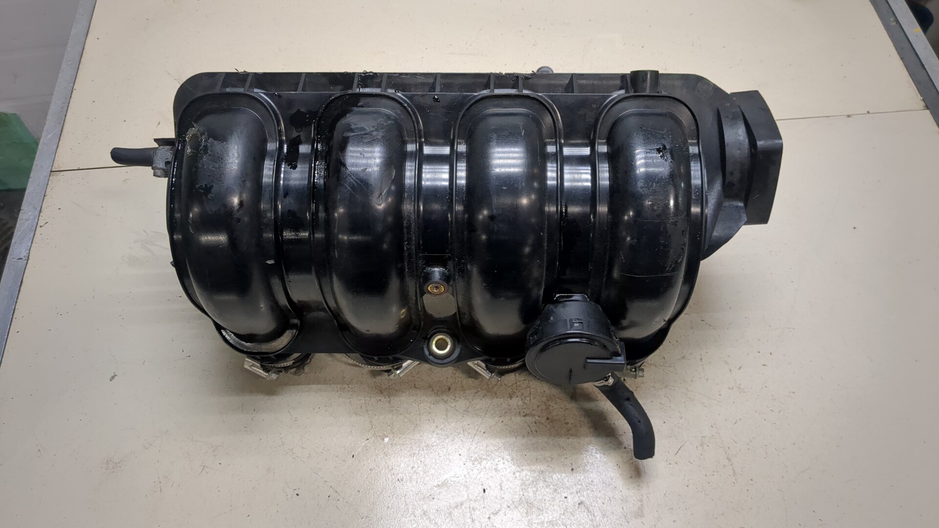 Коллектор впускной