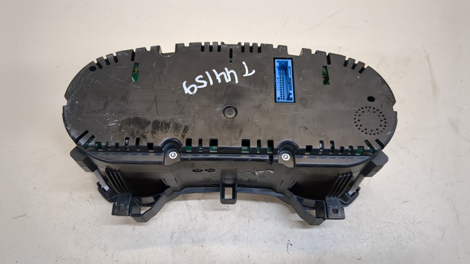 Панель приборов