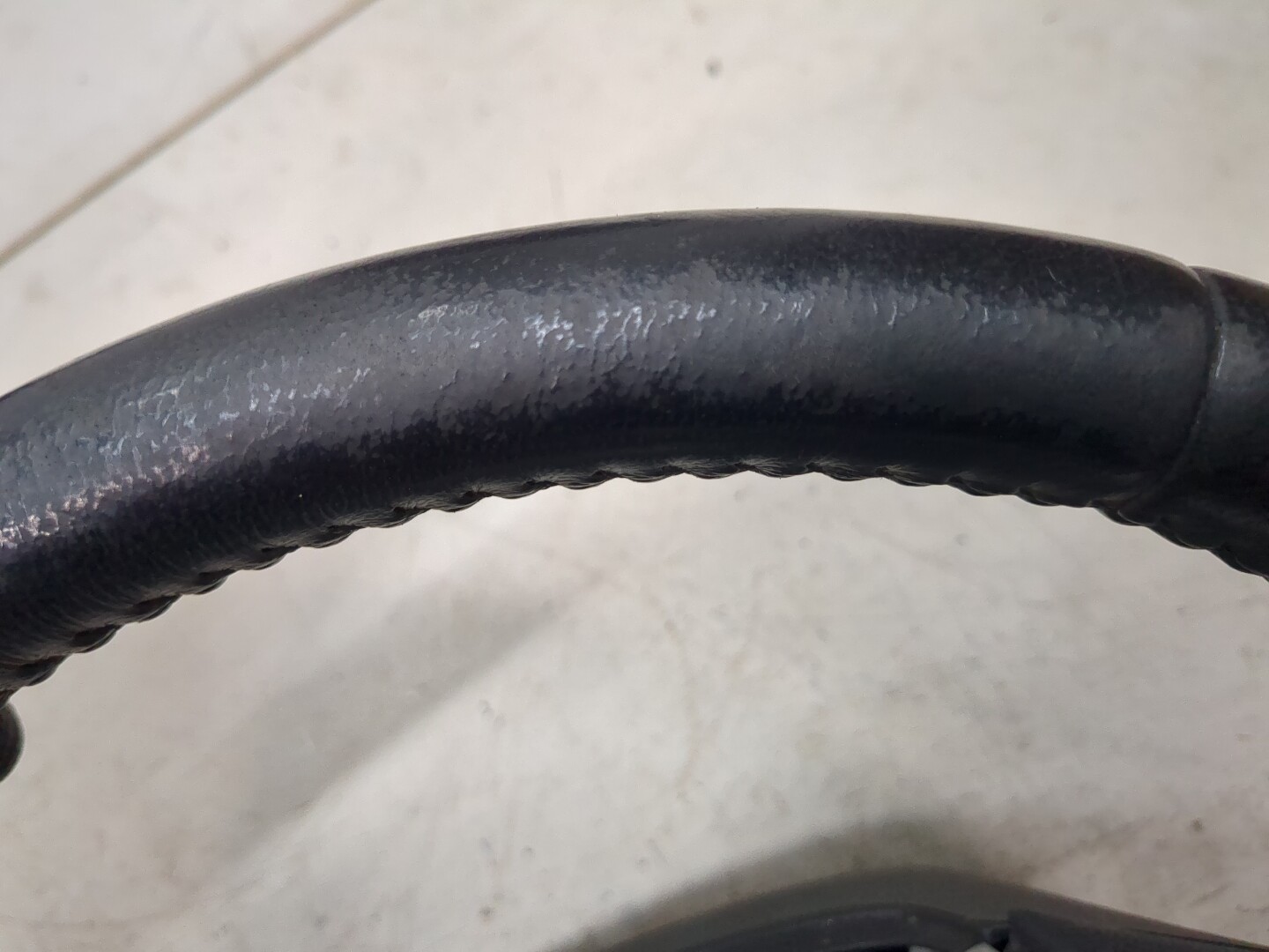 Рулевое колесо (руль)