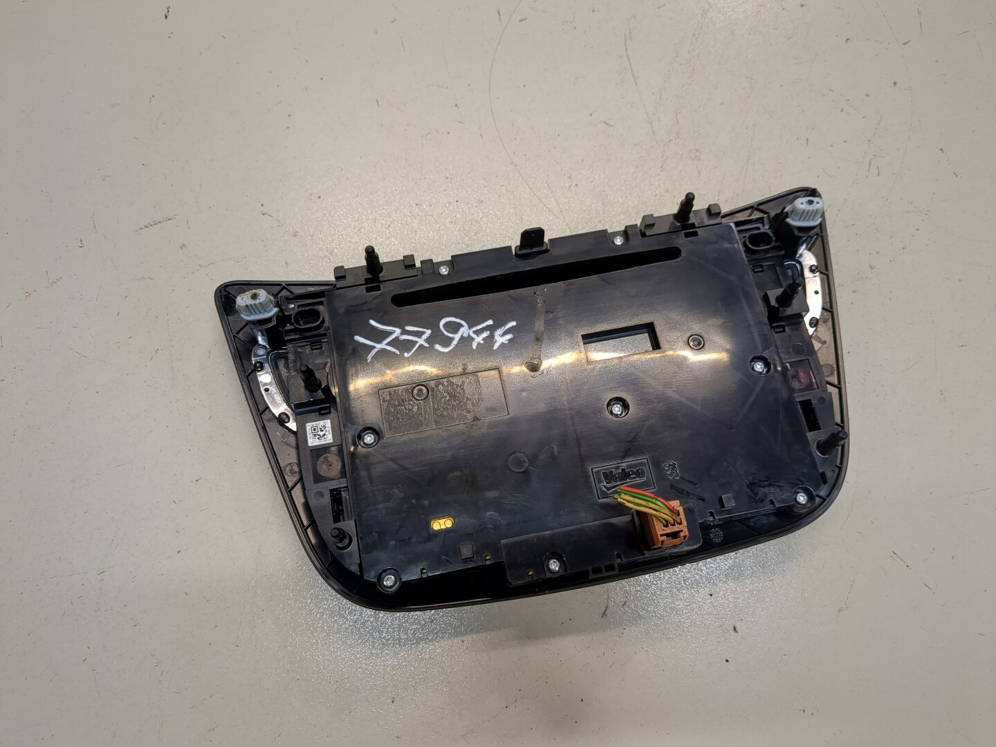 Переключатель отопителя