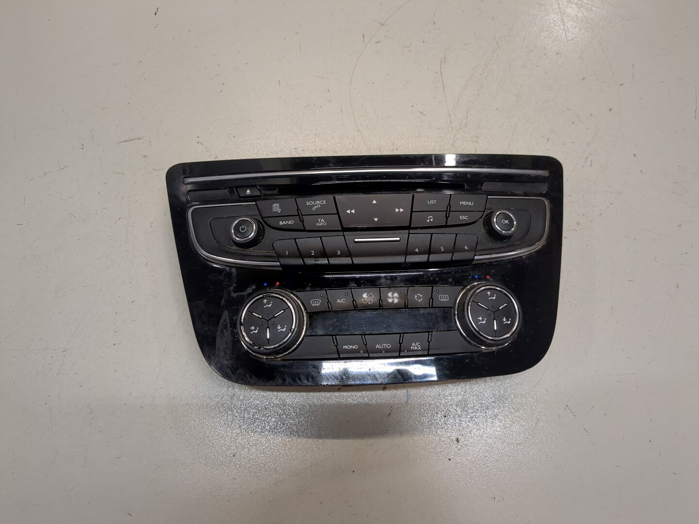 Переключатель отопителя