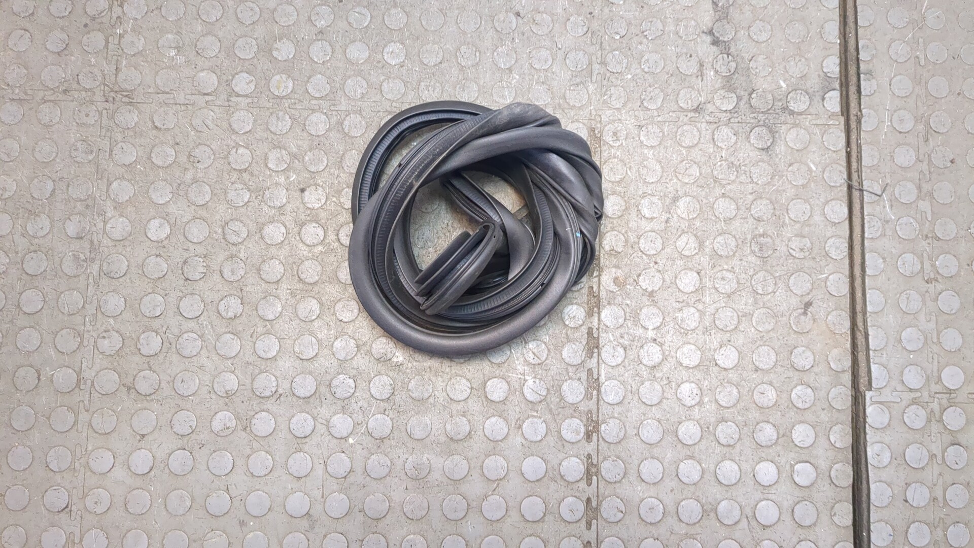 Уплотнитель