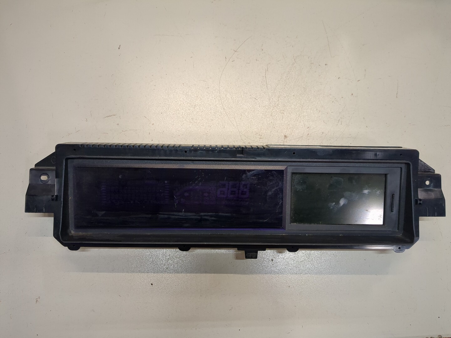 Панель приборов