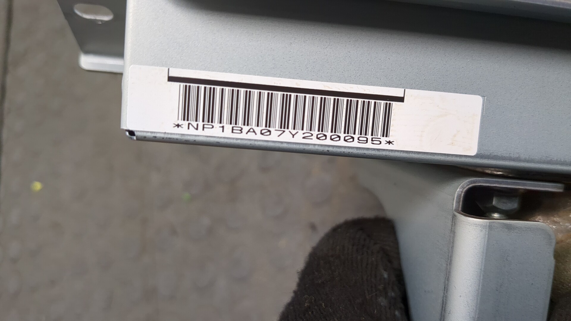 Подушка безопасности пассажирская (в торпедо)