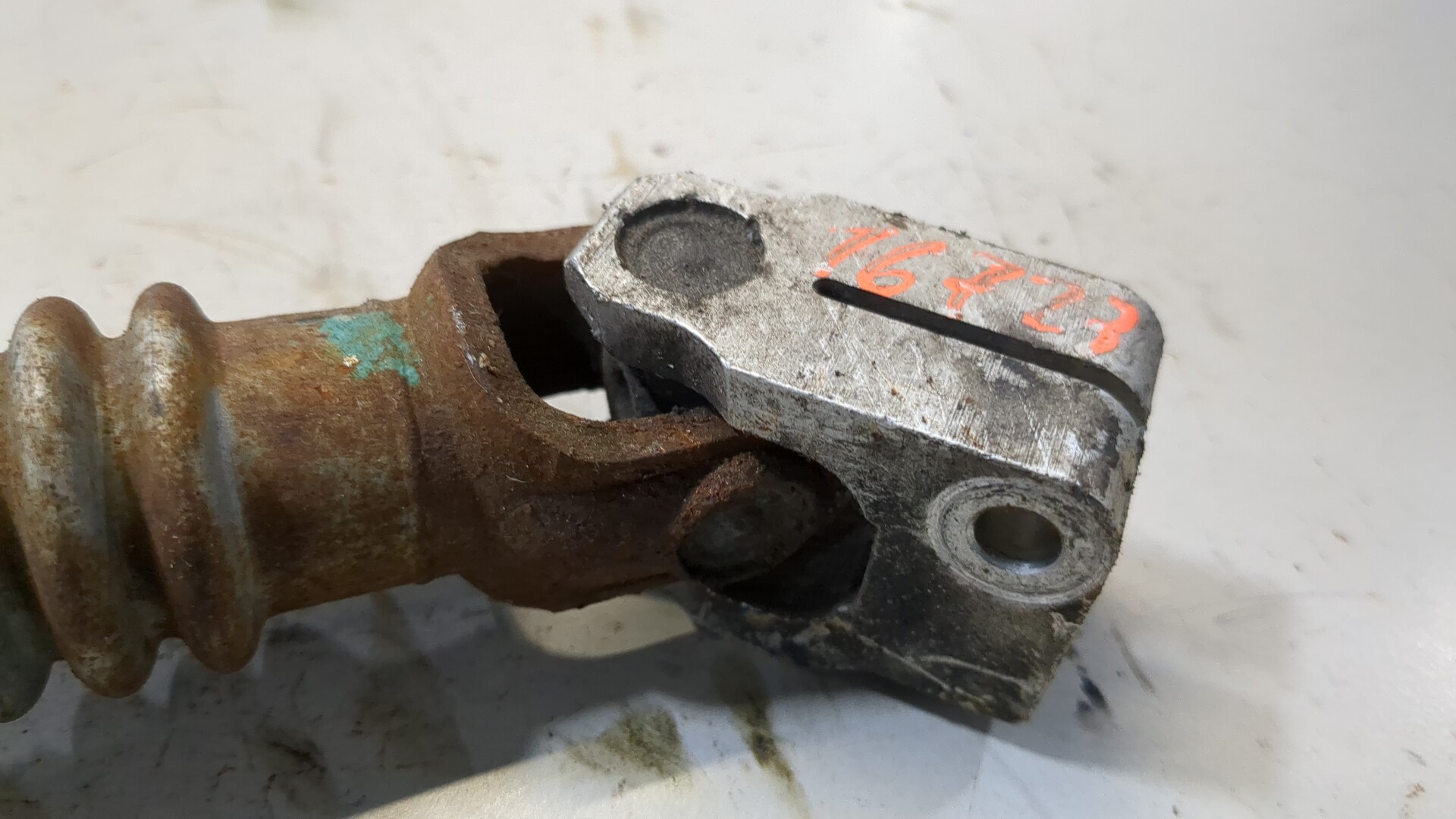 Кардан рулевой