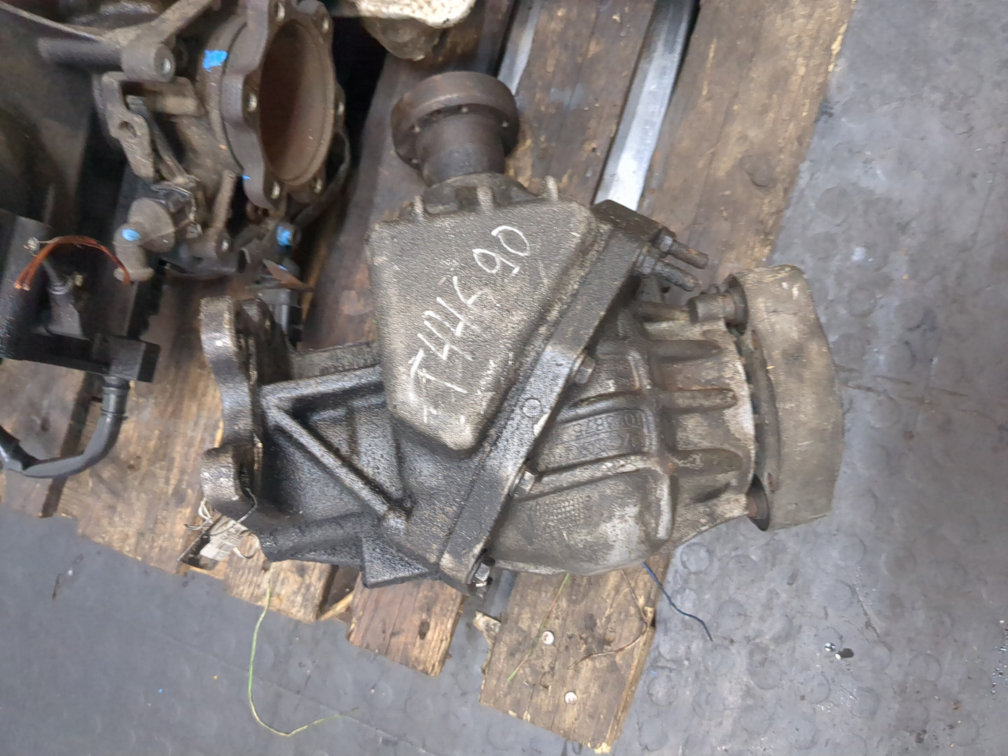 Коробка раздаточная