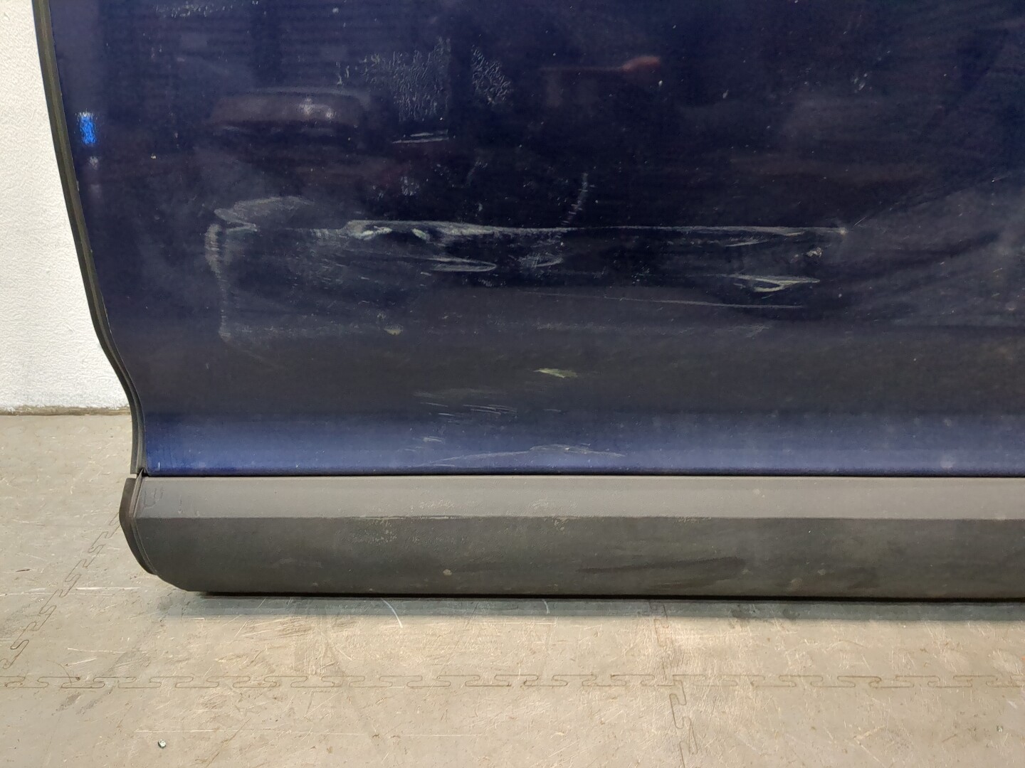 Дверь передняя левая