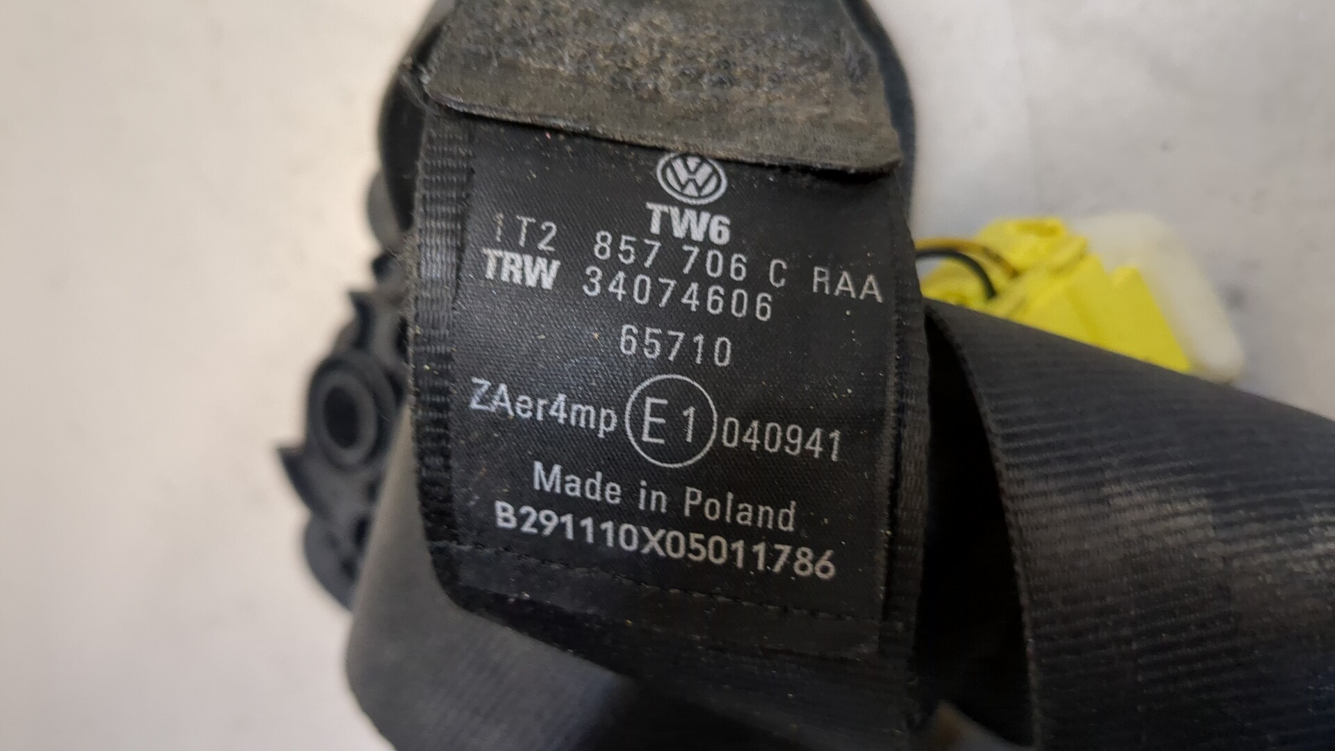 Ремень безопасности