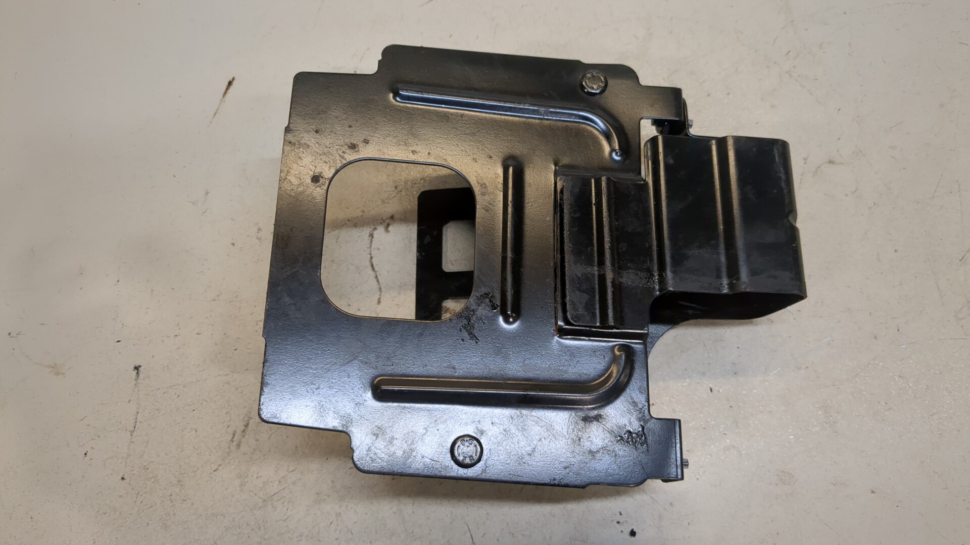 Кронштейн электронного блока управления / контроля