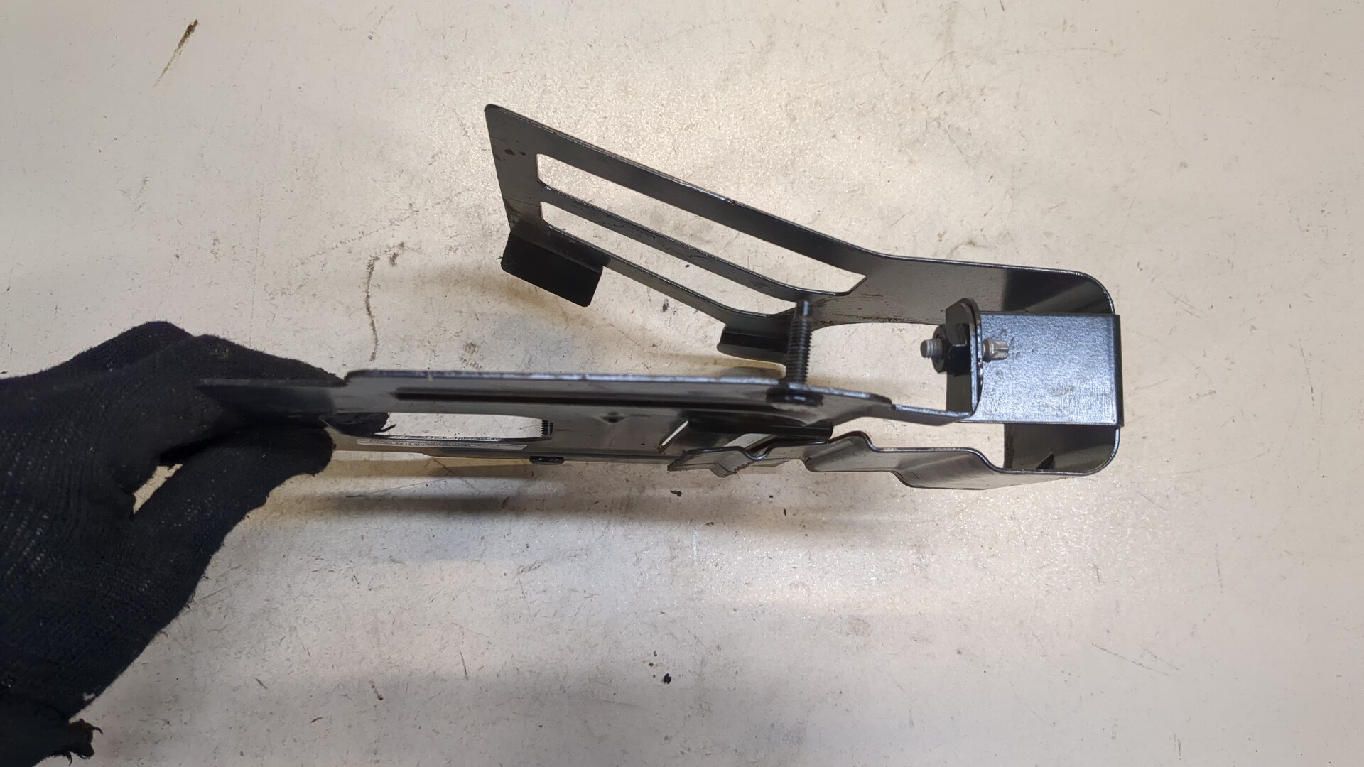 Кронштейн электронного блока управления / контроля