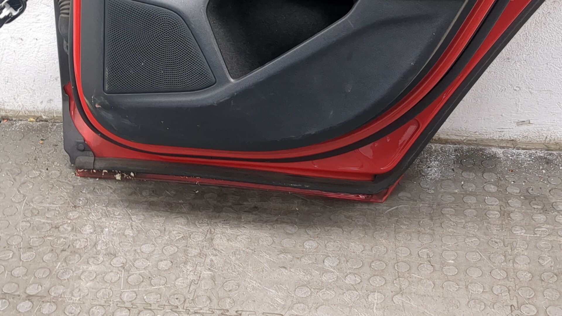 Дверь задняя правая