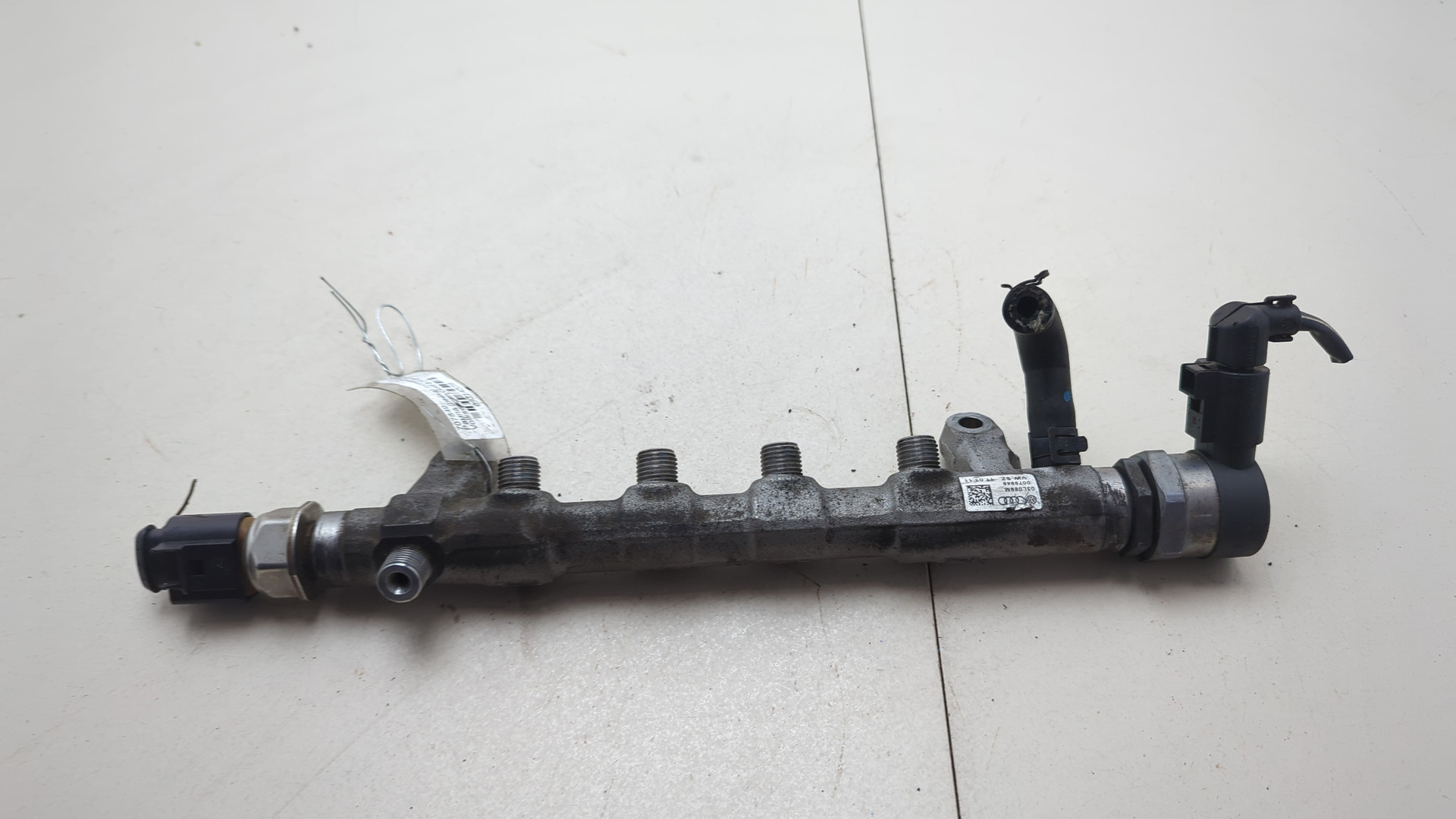 Рейка топливная (рампа)