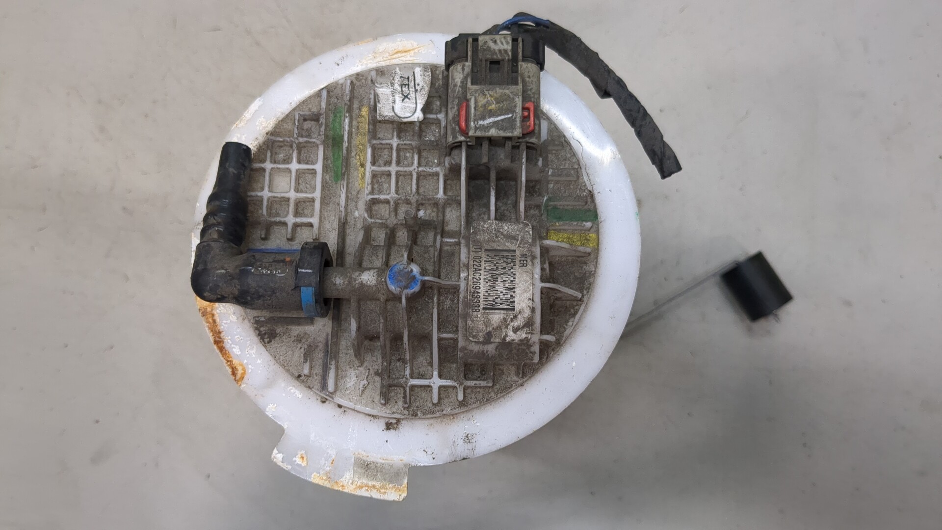 Насос топливный электрический