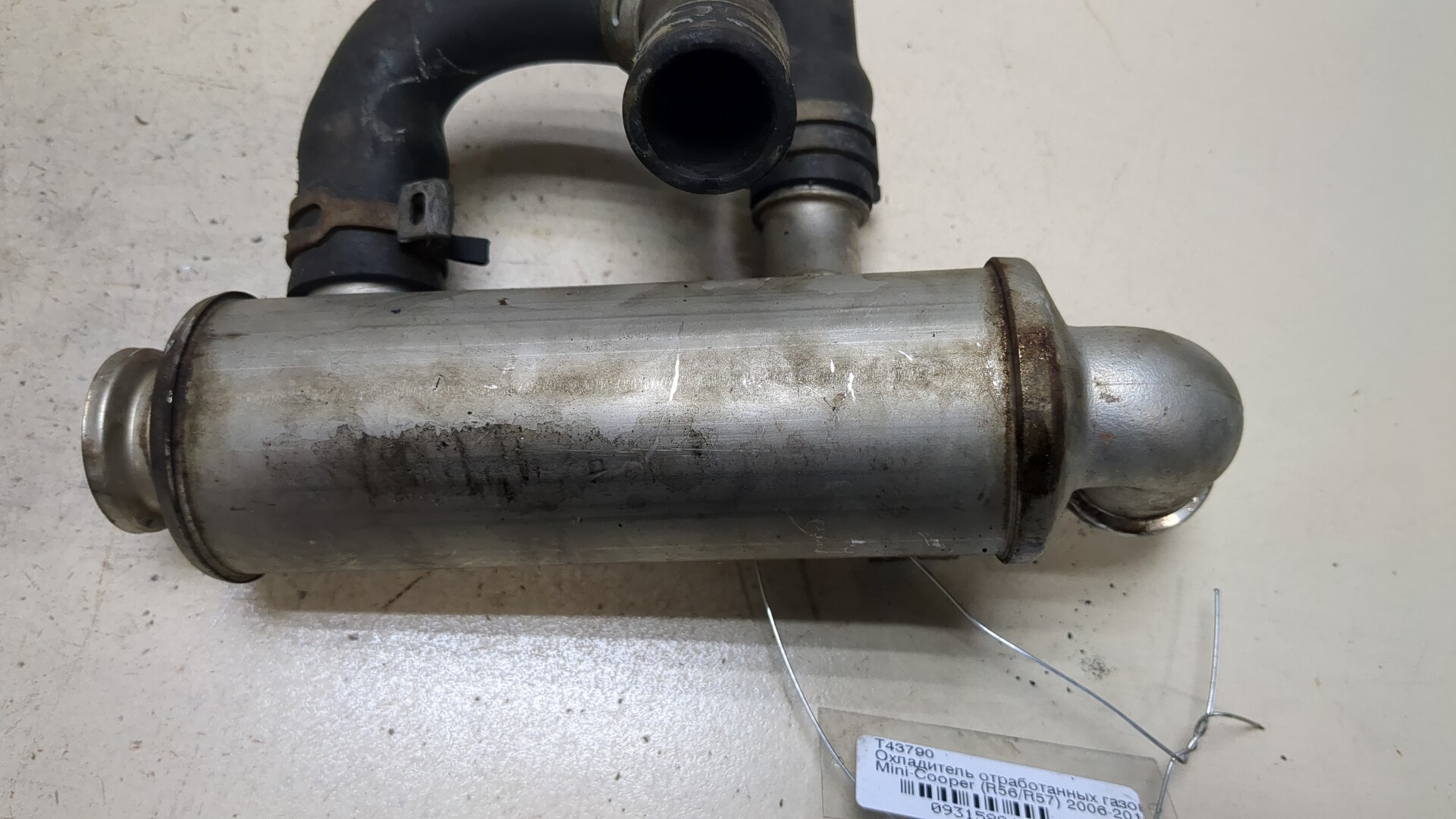 Тройник вентиляции картерных газов