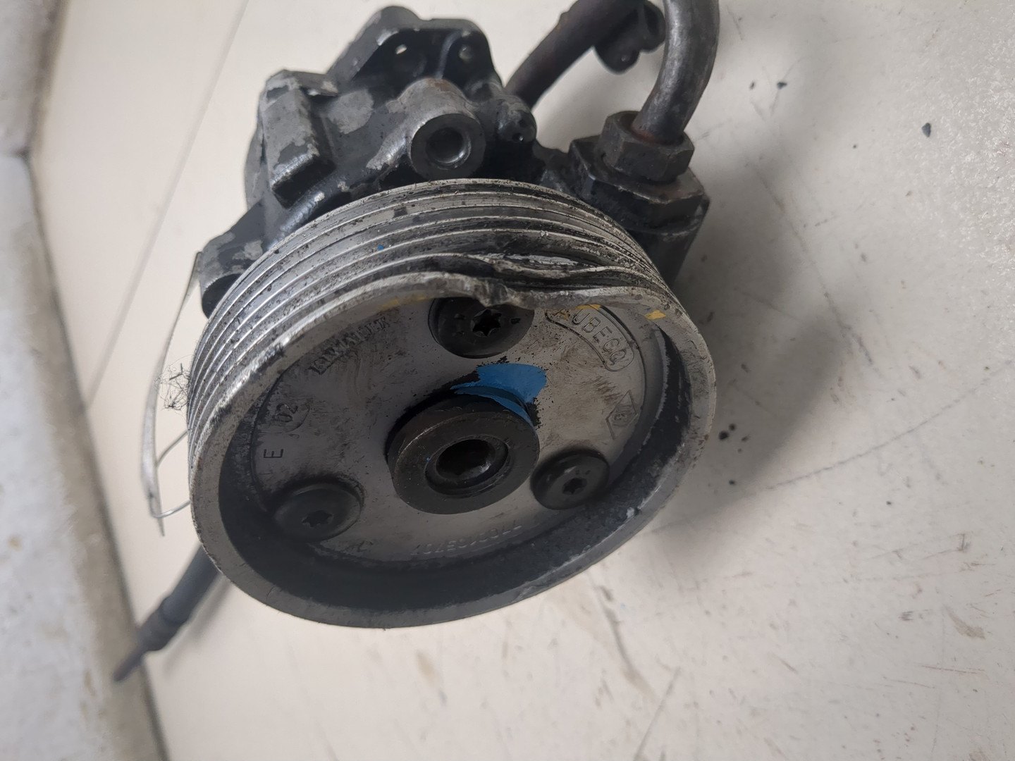 Насос ГУР (гидроусилитель руля)