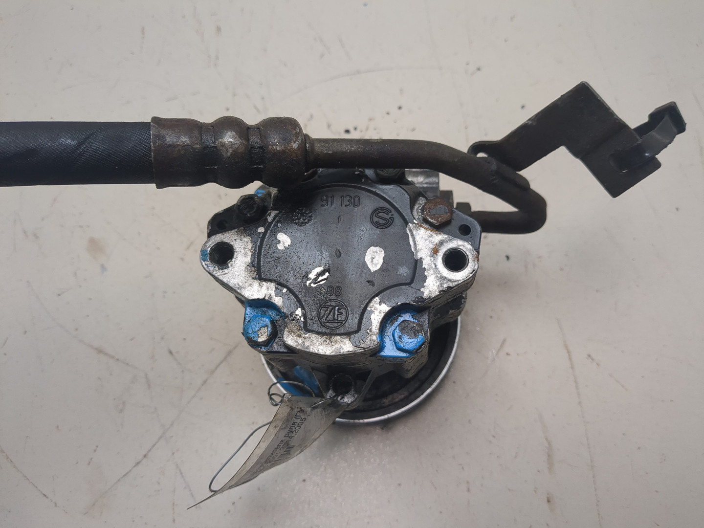 Насос ГУР (гидроусилитель руля)