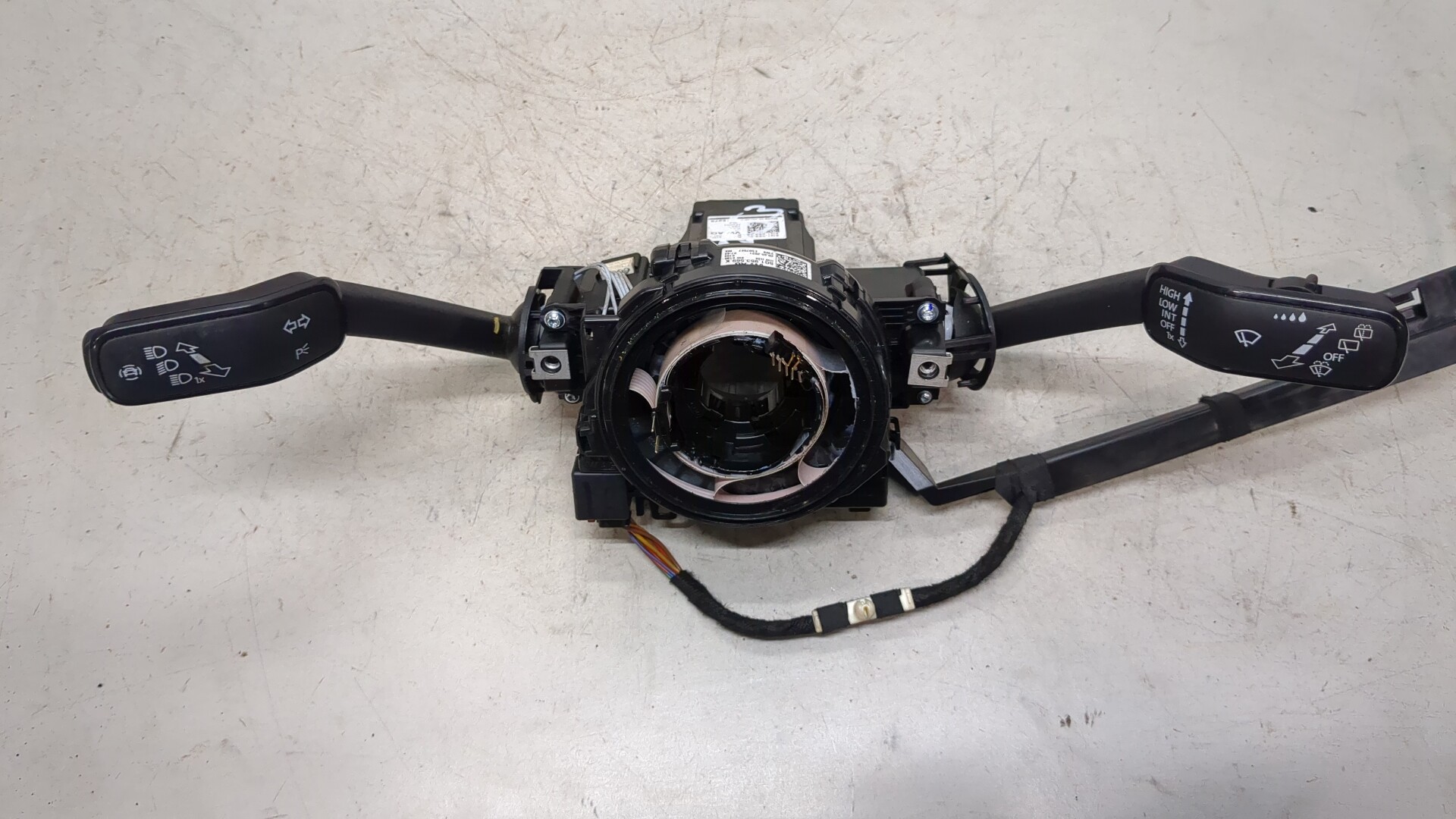 Переключатель подрулевой