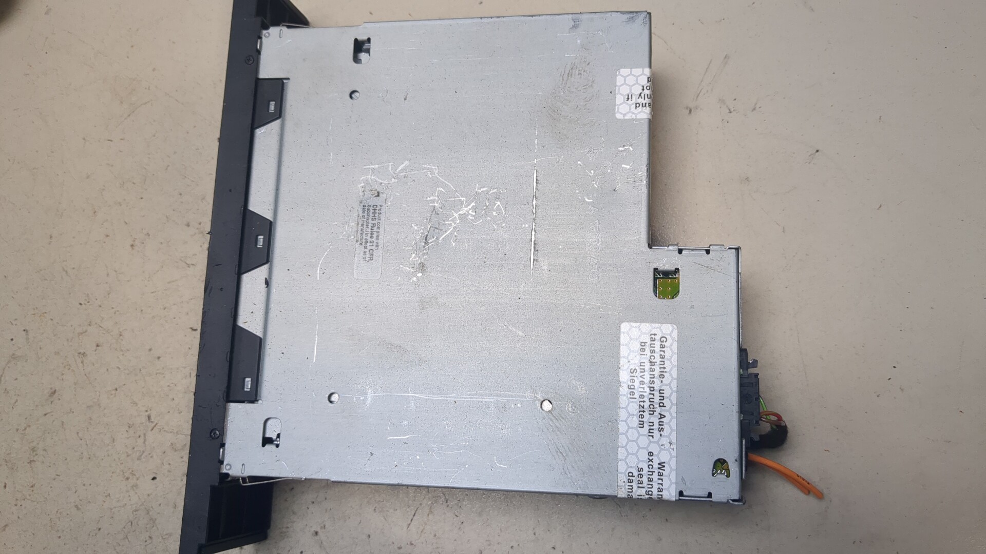 Проигрыватель CD/DVD