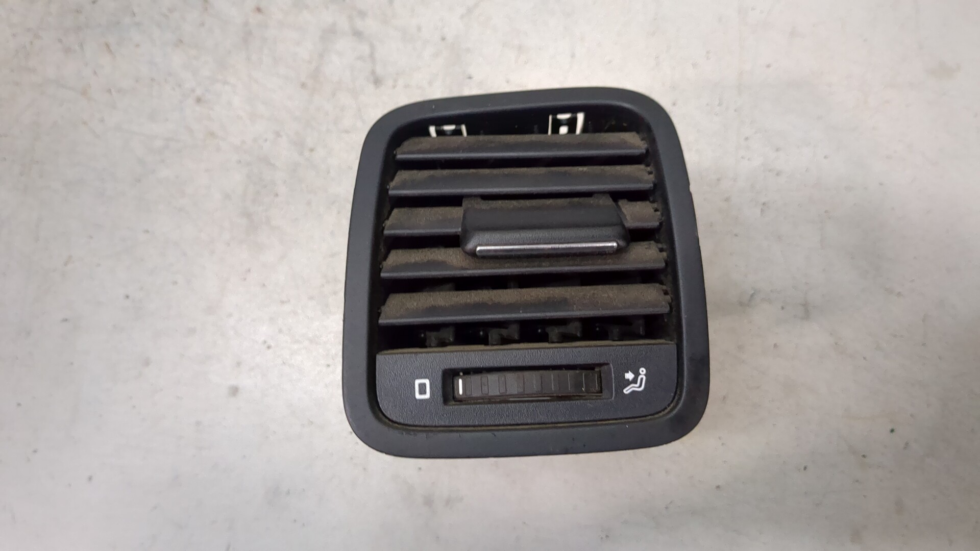 Дефлектор воздушный