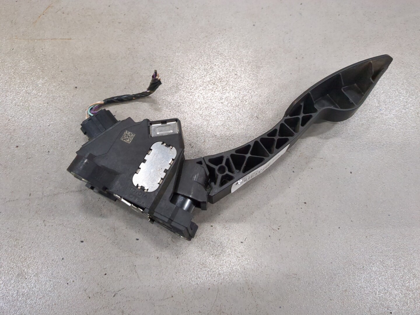 Педаль газа