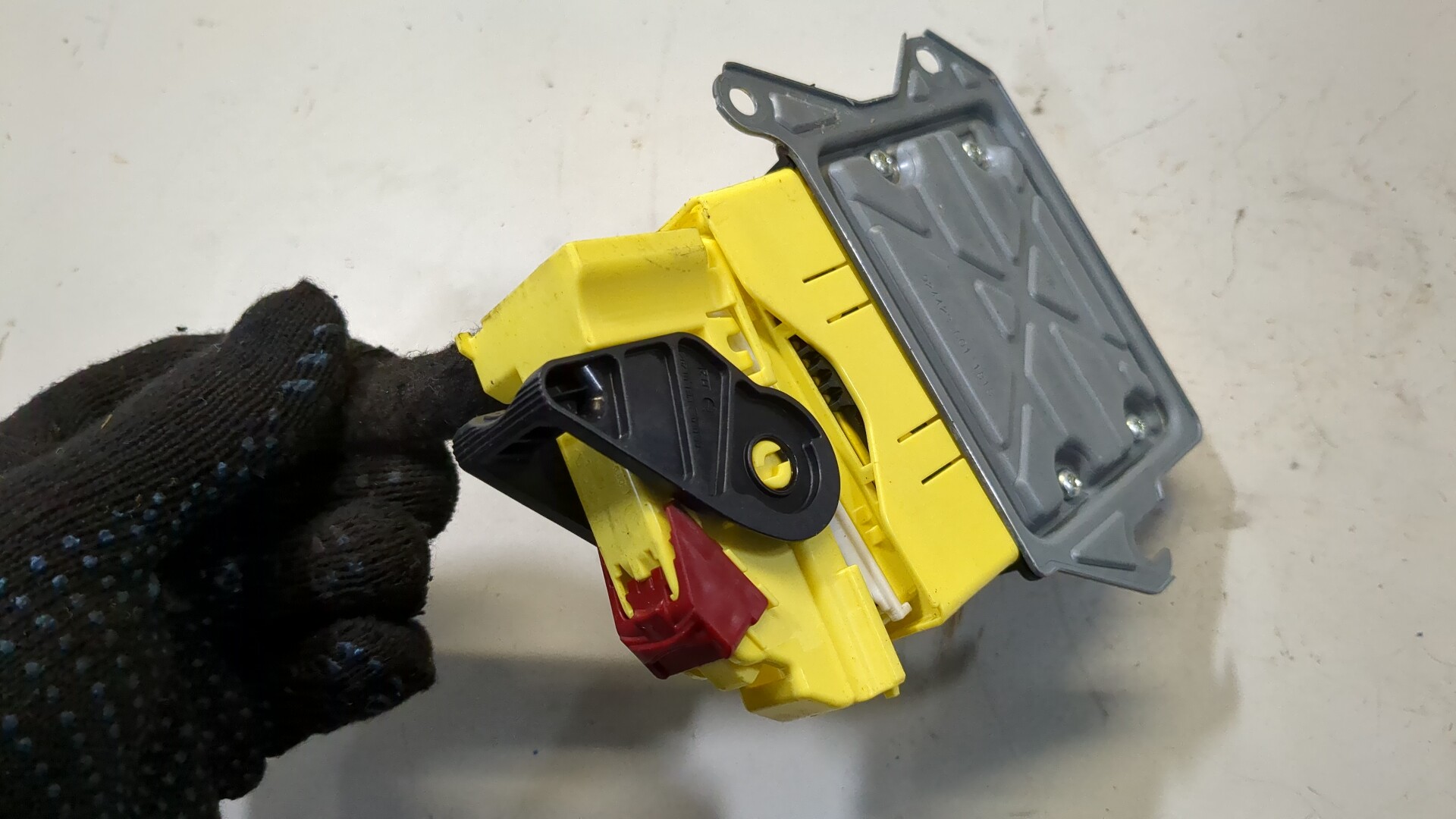 Блок управления подушек безопасности (AIR BAG)