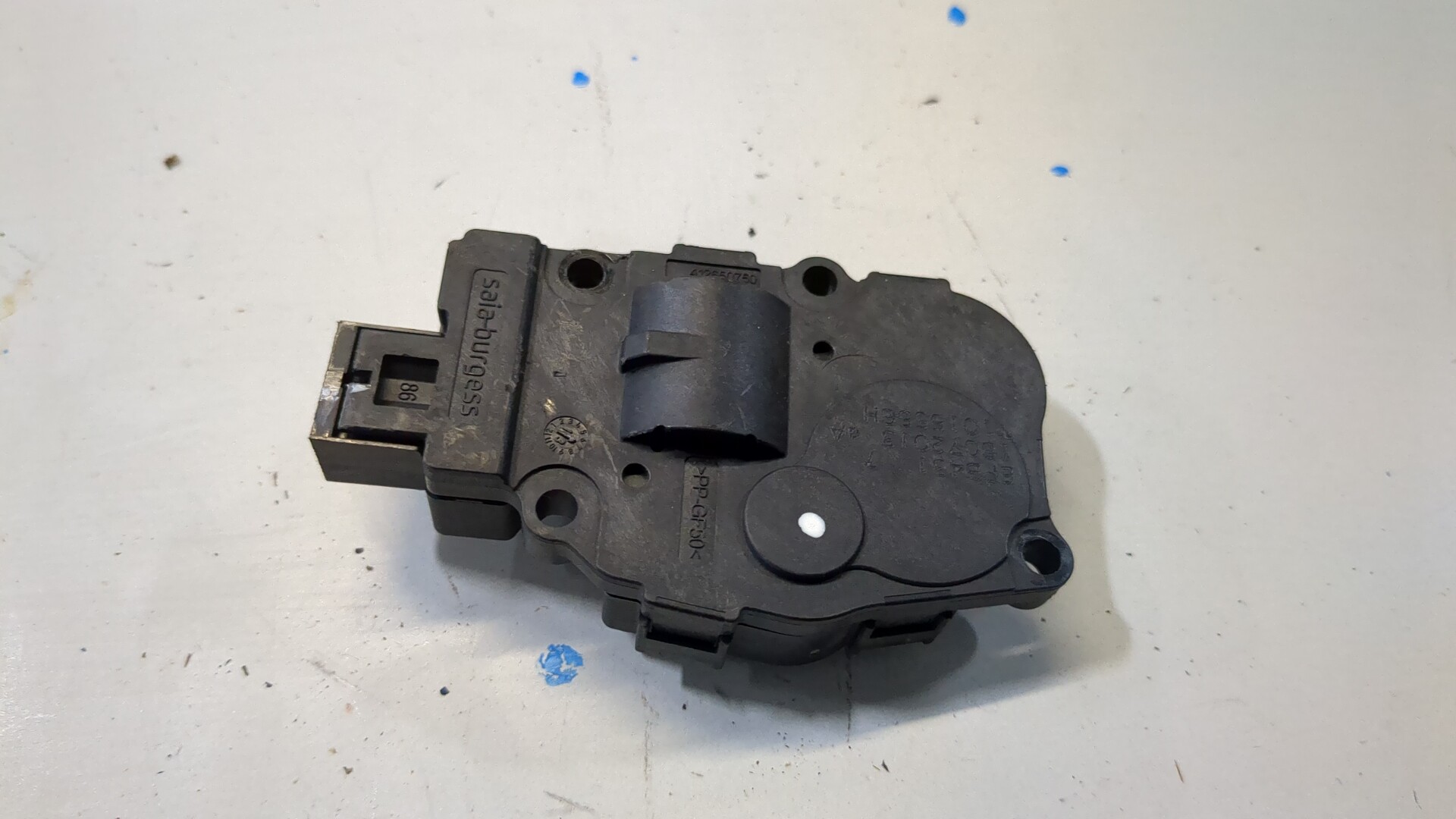 Моторчик заслонки печки