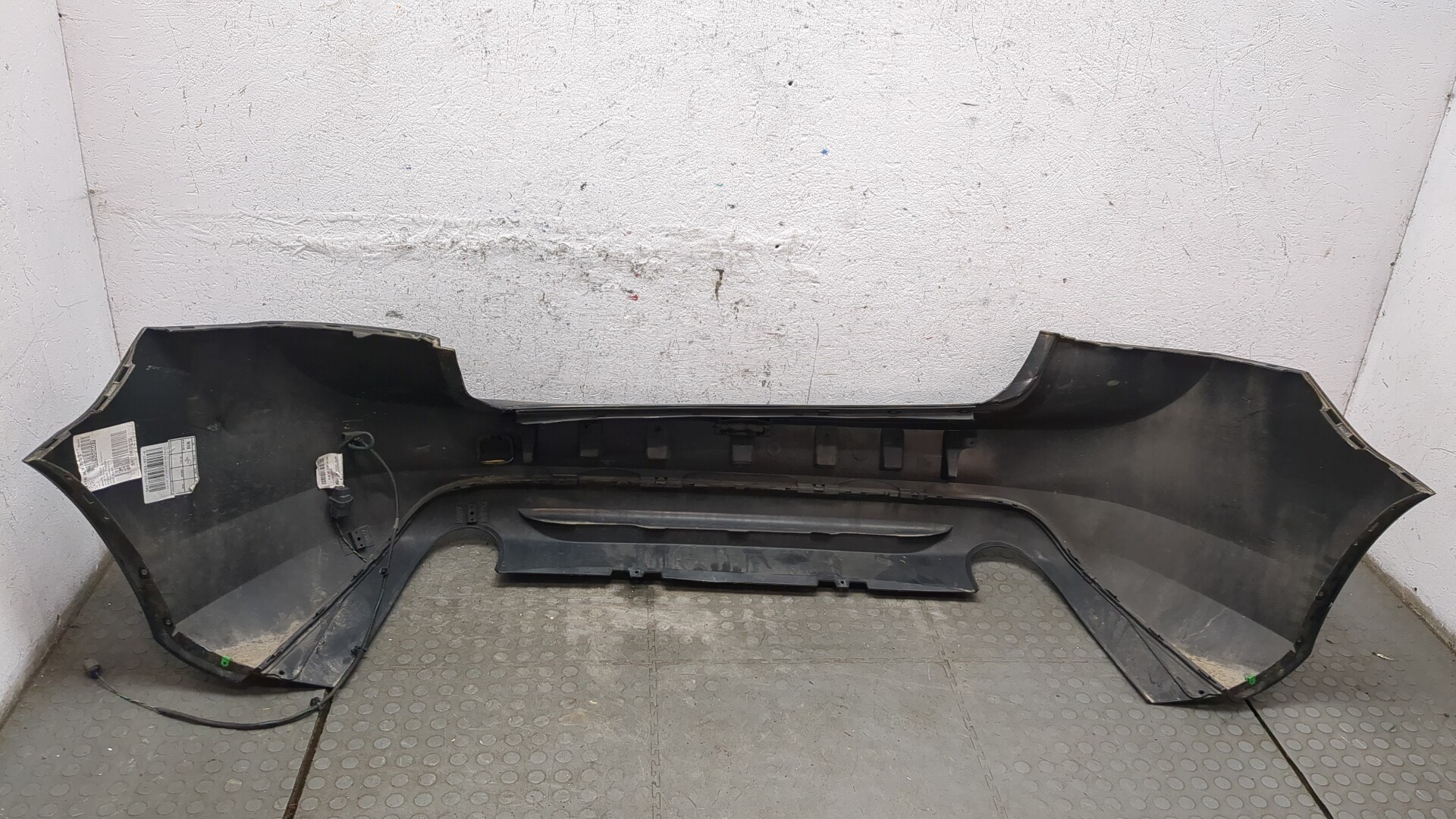 Бампер задний