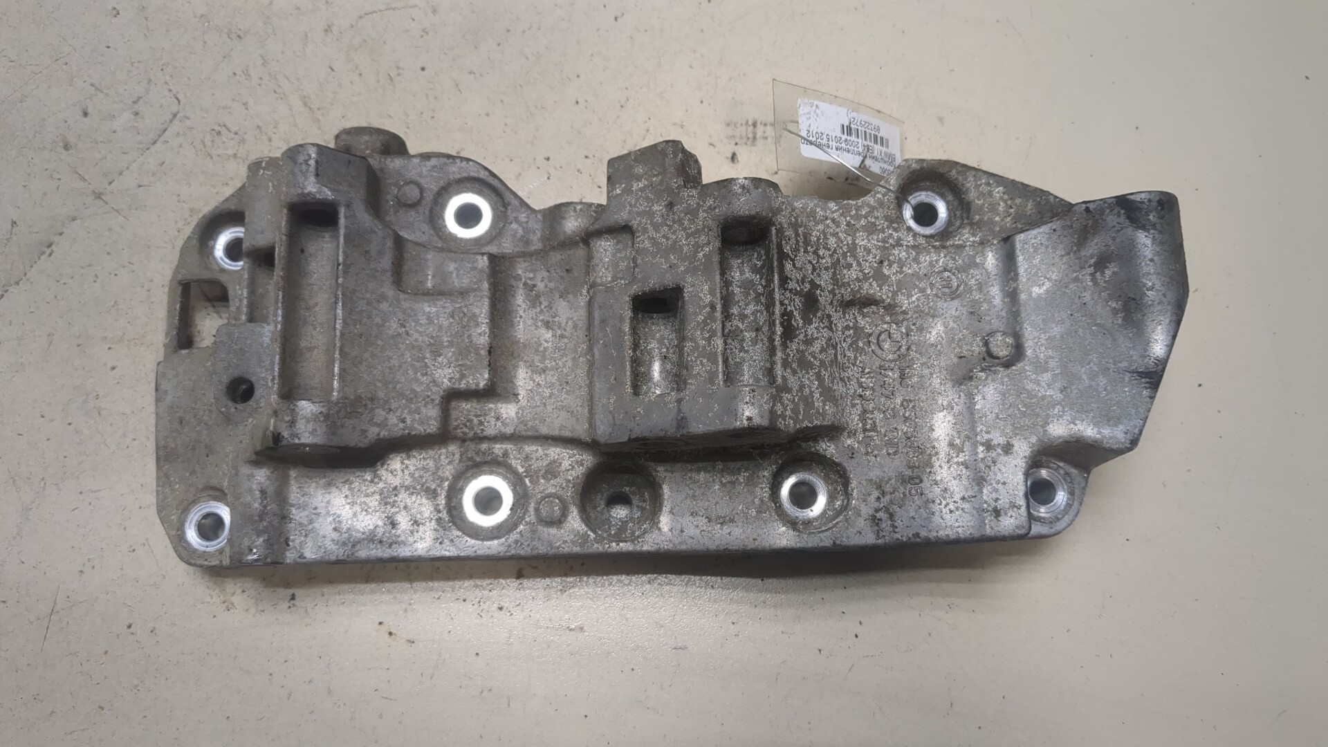 Кронштейн генератора