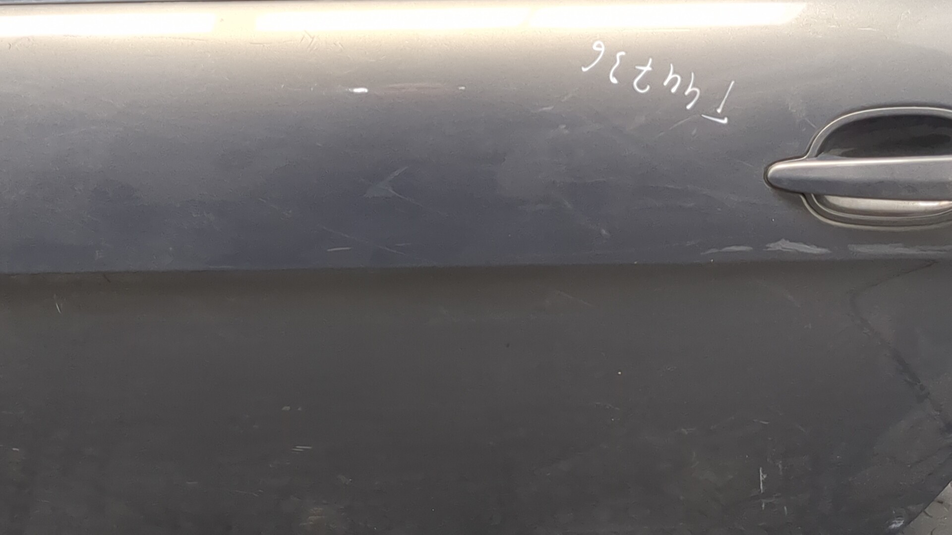 Дверь передняя левая
