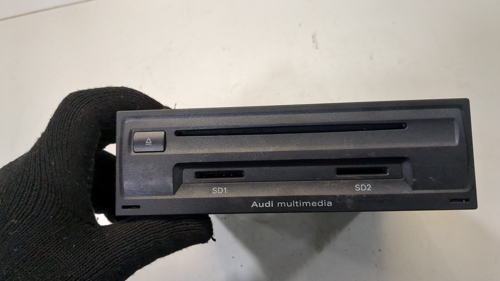 Проигрыватель CD/DVD