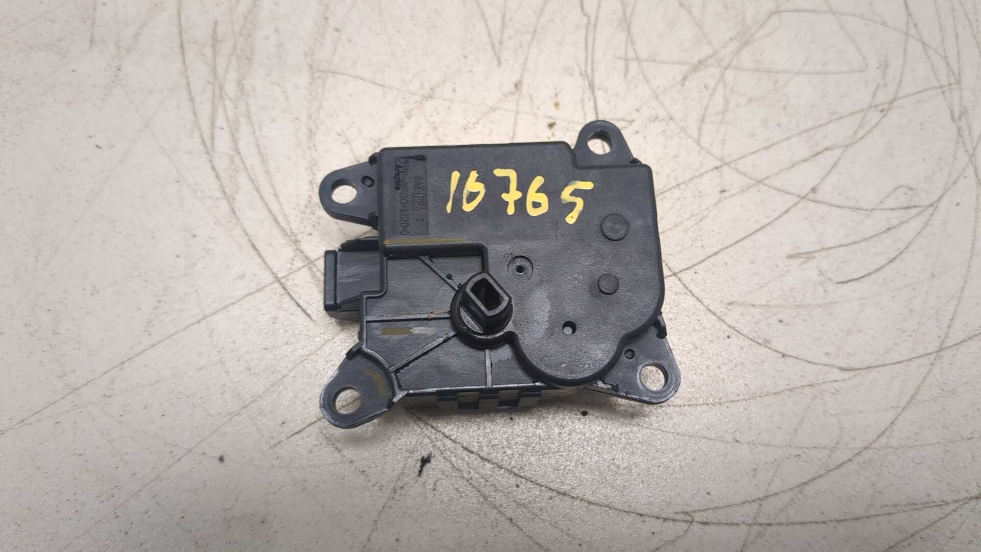 Моторчик заслонки печки