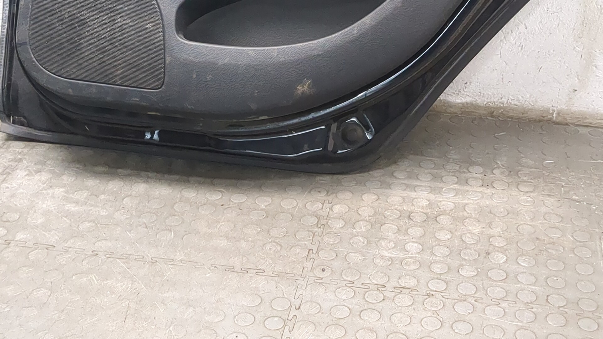 Дверь задняя правая