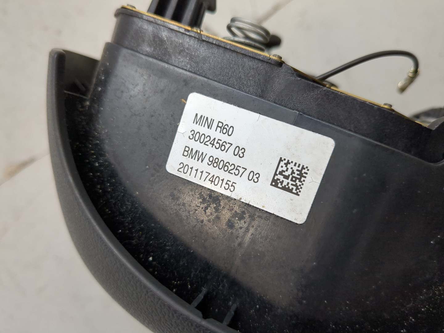 Подушка безопасности в рулевое колесо