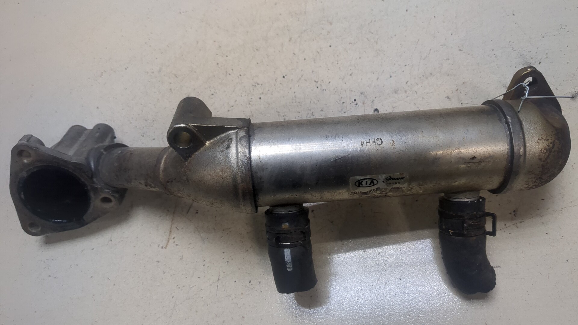 Тройник вентиляции картерных газов