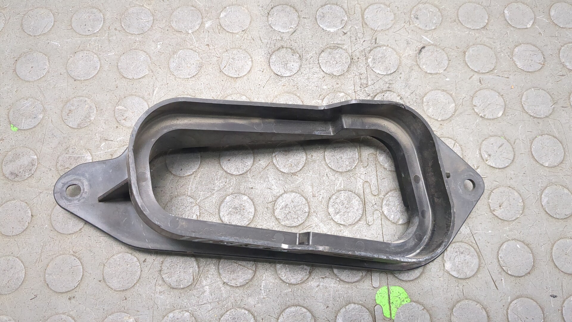 Патрубок воздушного фильтра