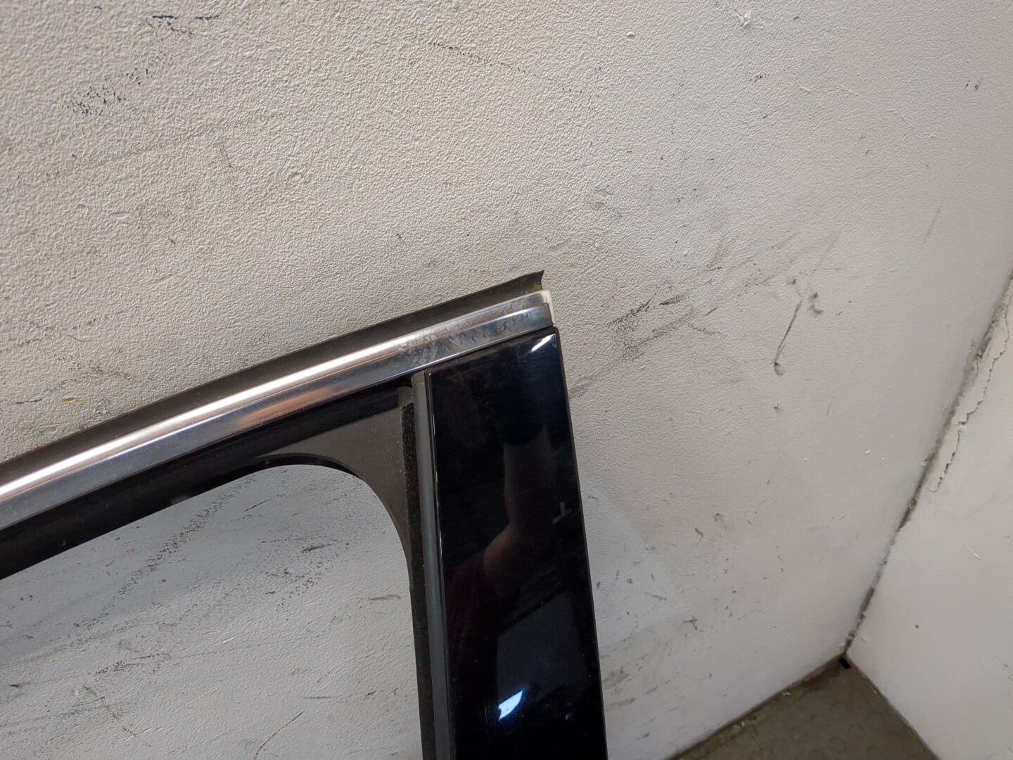 Дверь передняя левая