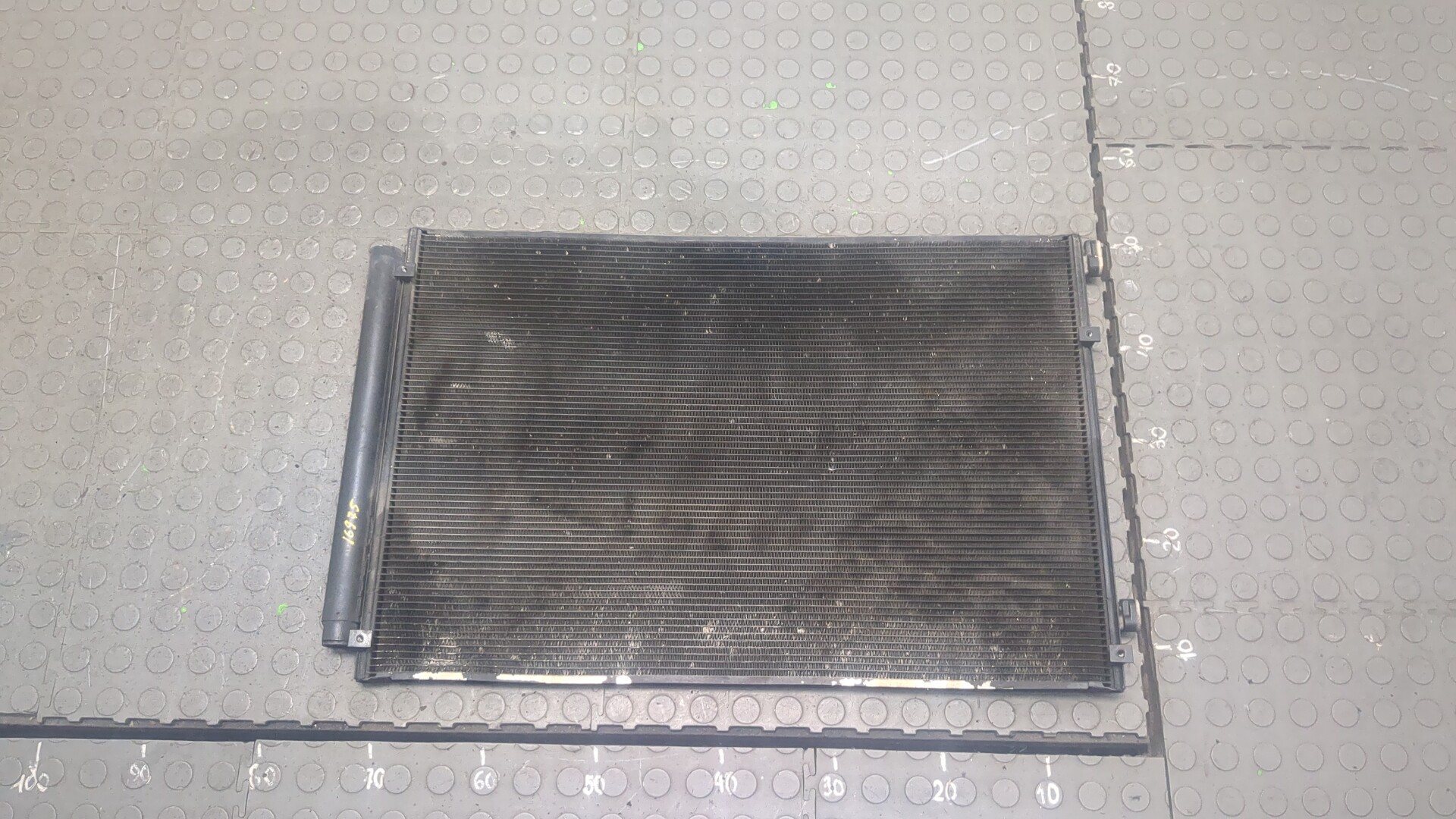 Радиатор кондиционера / конденсер