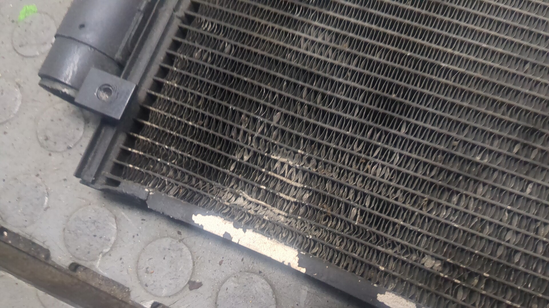 Радиатор кондиционера / конденсер