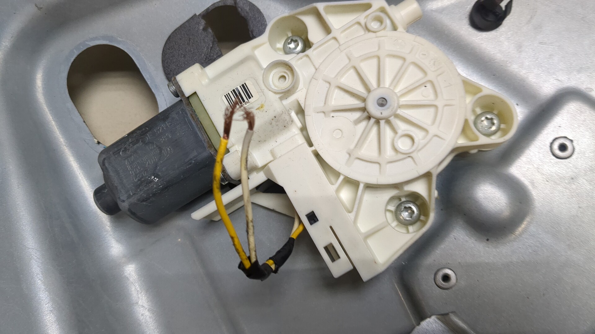 Стеклоподъемник электр. передний левый