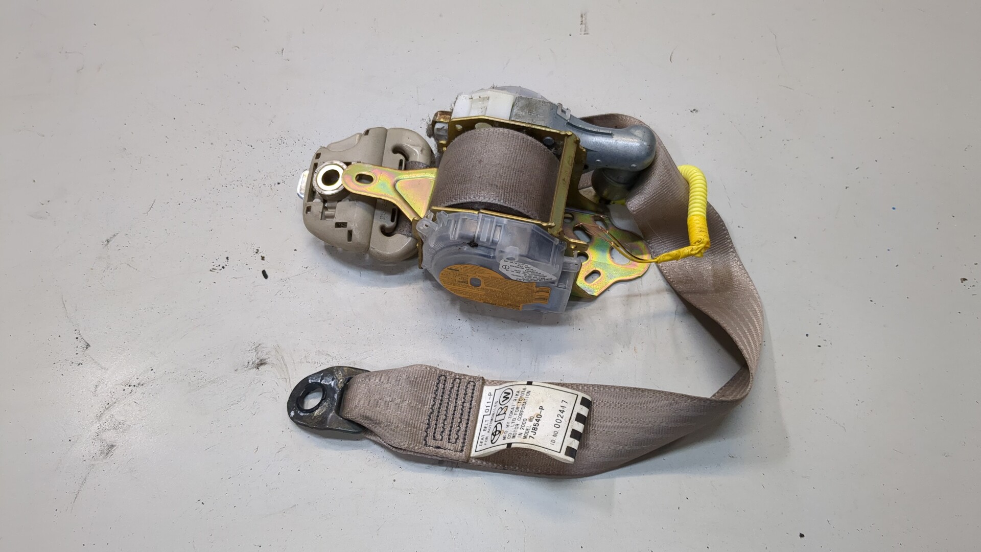 Ремень безопасности