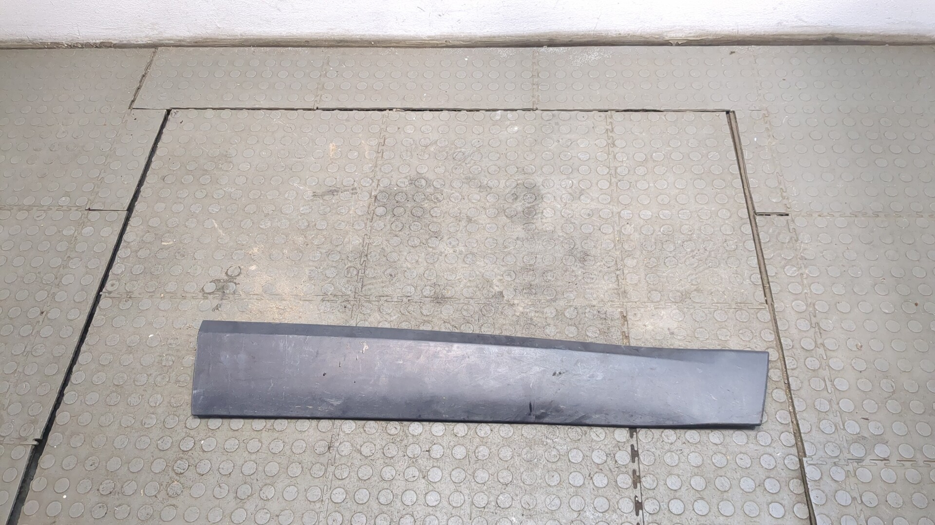 Молдинг двери